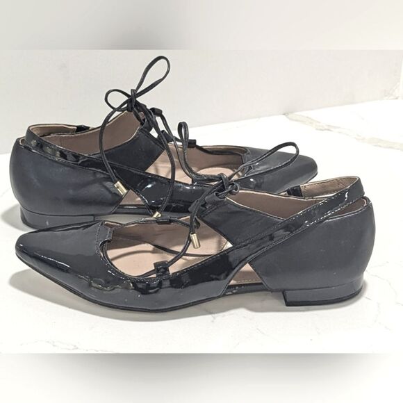 Calvin Klein Women Evalyn Ballet Flat pattern leather shiny pointy toe Black 7.5 - Picture 3 of 9